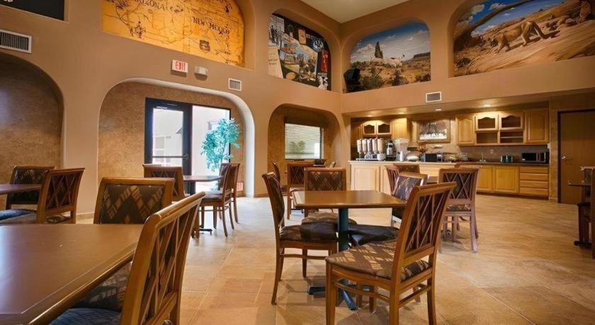 Best Western Territorial Inn And Suites Bloomfield Экстерьер фото