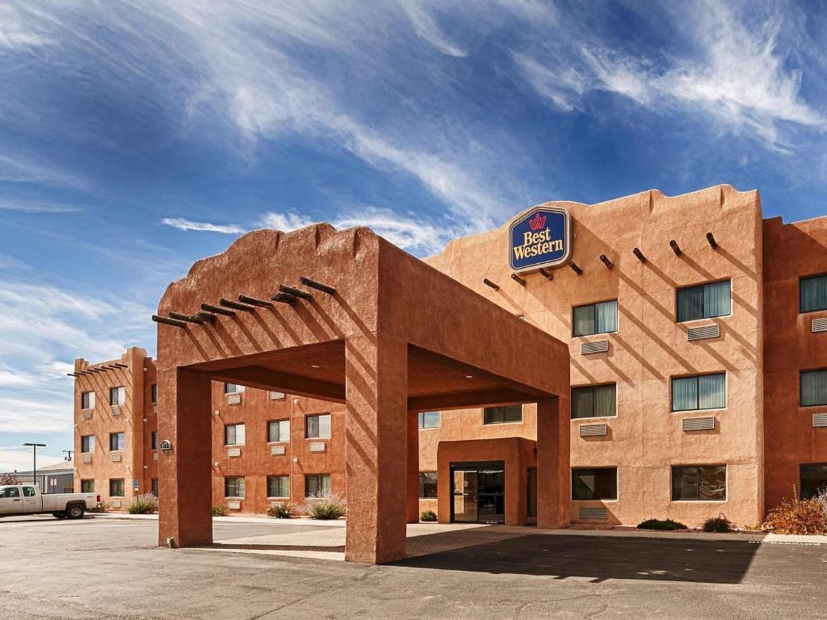 Best Western Territorial Inn And Suites Bloomfield Экстерьер фото